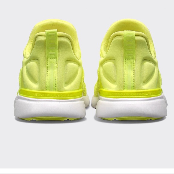 APL Men’s TechLoom Tracer Shoe in Neon Yellow size 8 - Picture 3 of 12
